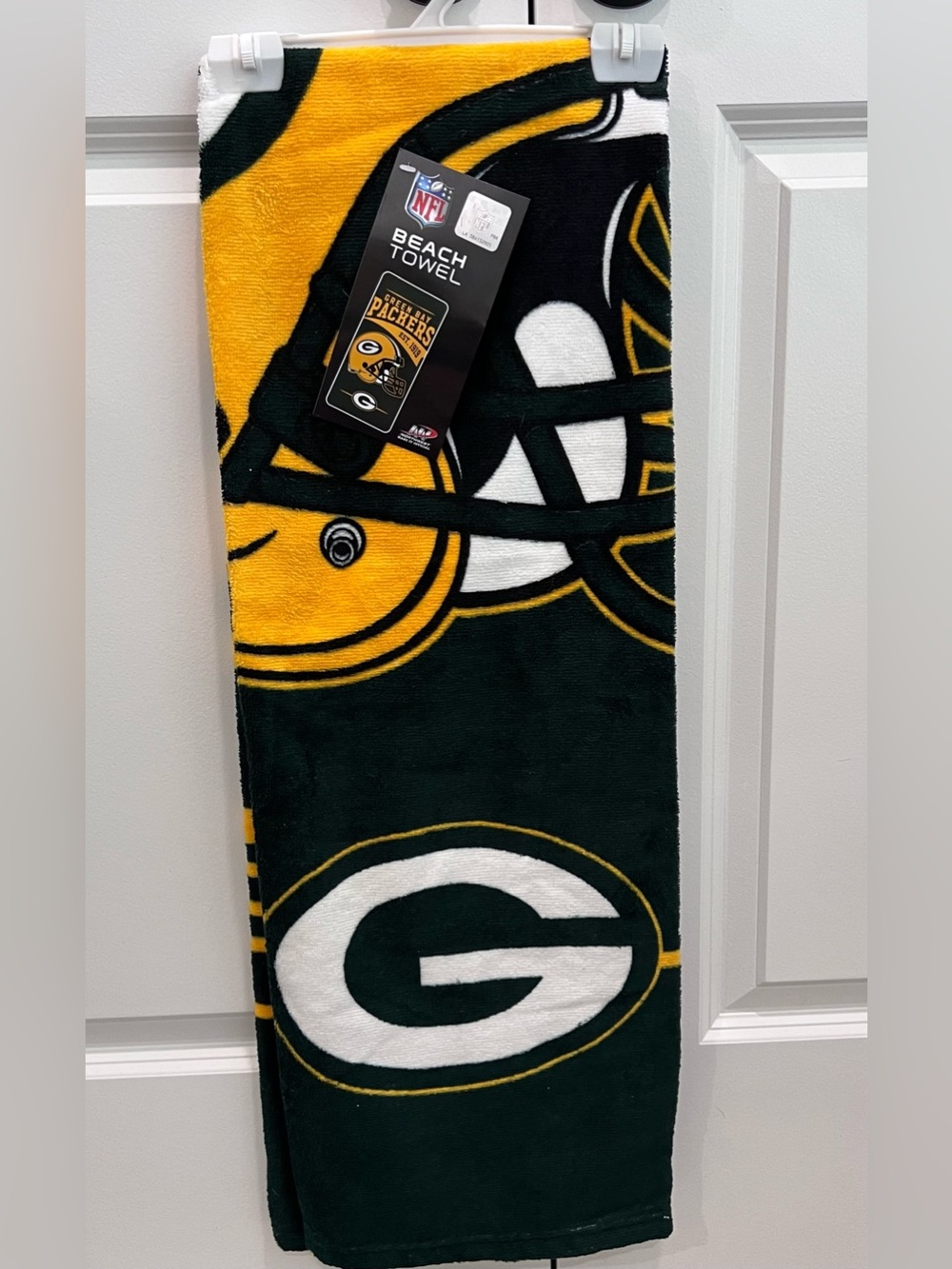 NWT NFL Green Bay Packers beach Towel